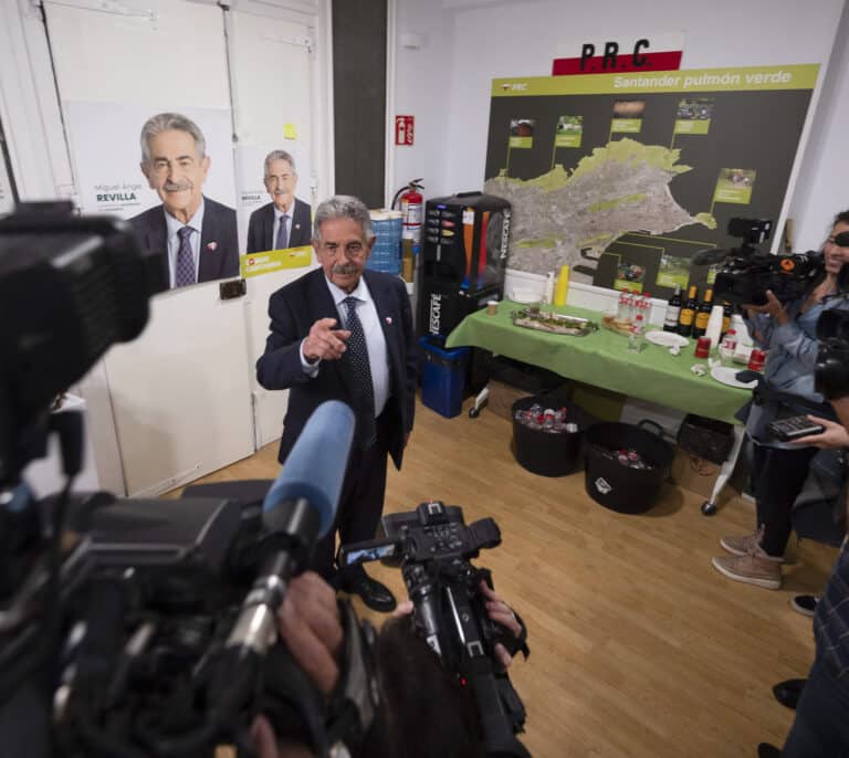 De Revilla a Colau: los grandes perdedores de la noche electoral