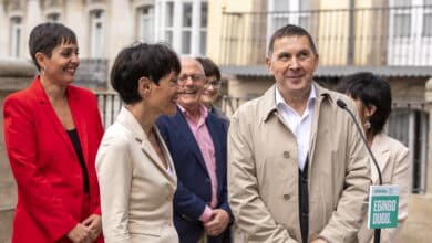 Otegi fuerza la renuncia de los expresos de ETA para contentar a Sánchez y salvar su alianza en Navarra