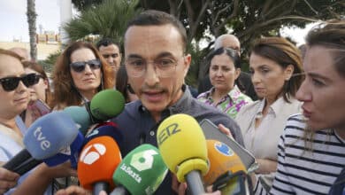 El presidente de Melilla destituye al consejero detenido por la trama de compra de votos