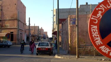 Marruecos impide la entrada de un ex preso saharaui de 68 años a los territorios ocupados del Sáhara Occidental