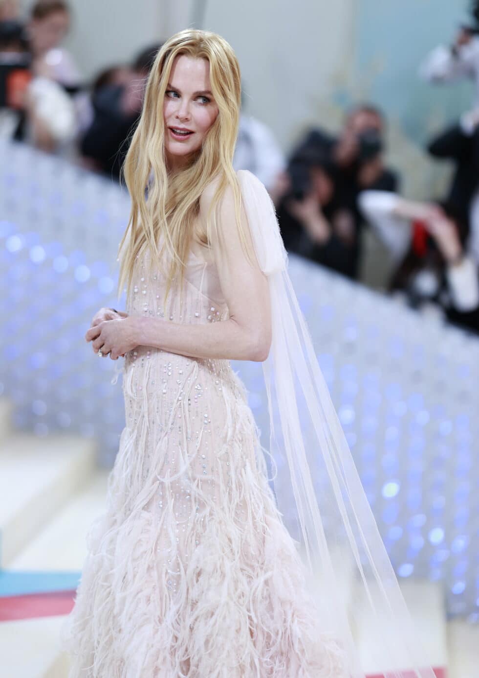 Nicole Kidman llega a la alfombra de la Met Gala 2023