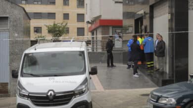 Mueren dos niñas mellizas de 12 años tras caer desde un cuarto piso por una ventana en Oviedo