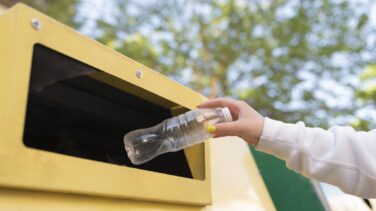 Unilever ya cuenta con el 55% de los envases de plástico reutilizables