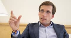 "Trataré de conseguir una mayoría suficiente para no depender de Javier Ortega Smith"