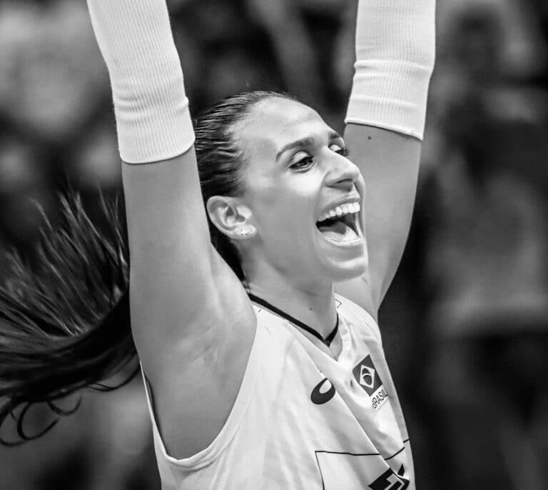 Muere la jugadora brasileña de voleibol Ana Paula Borgo a los 29 años