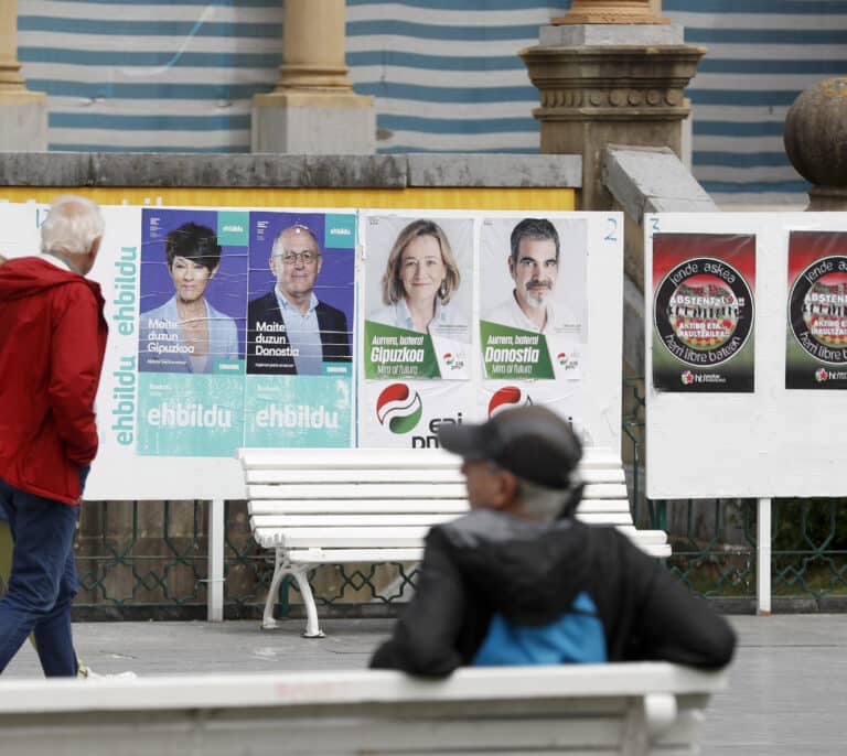Bildu duplica hoy el apoyo que tuvo HB en los municipios con expresos de ETA en listas