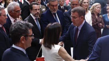 Feijóo sitúa en la normalidad su encuentro con los fiscales que el PSOE tilda de "inquietante"