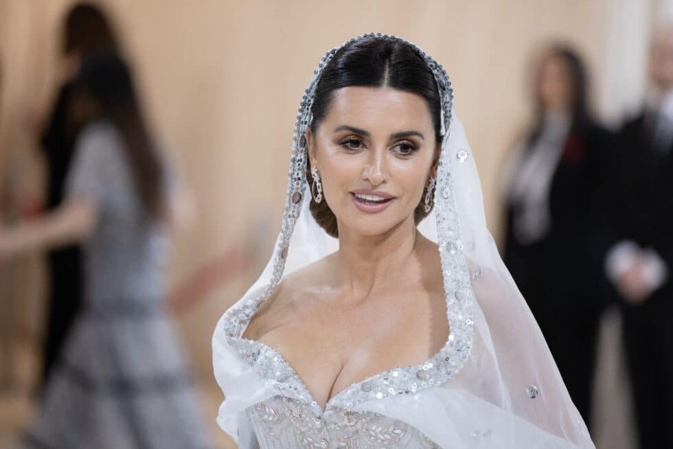 Penélope Cruz en la alfombra roja de la Met Gala 2023