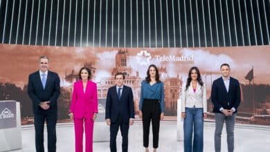 Almeida se erige como único garante de "estabilidad" frente a la izquierda tras el 28-M y Vox le tiende la mano