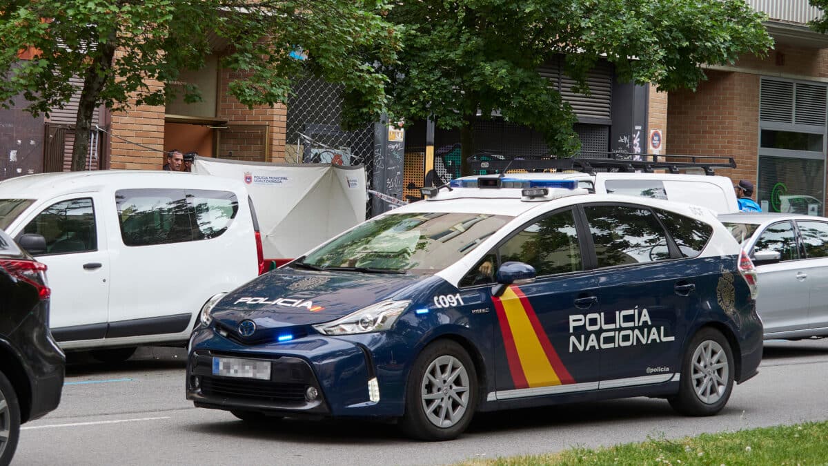 Un coche de policía en una imagen de archivo