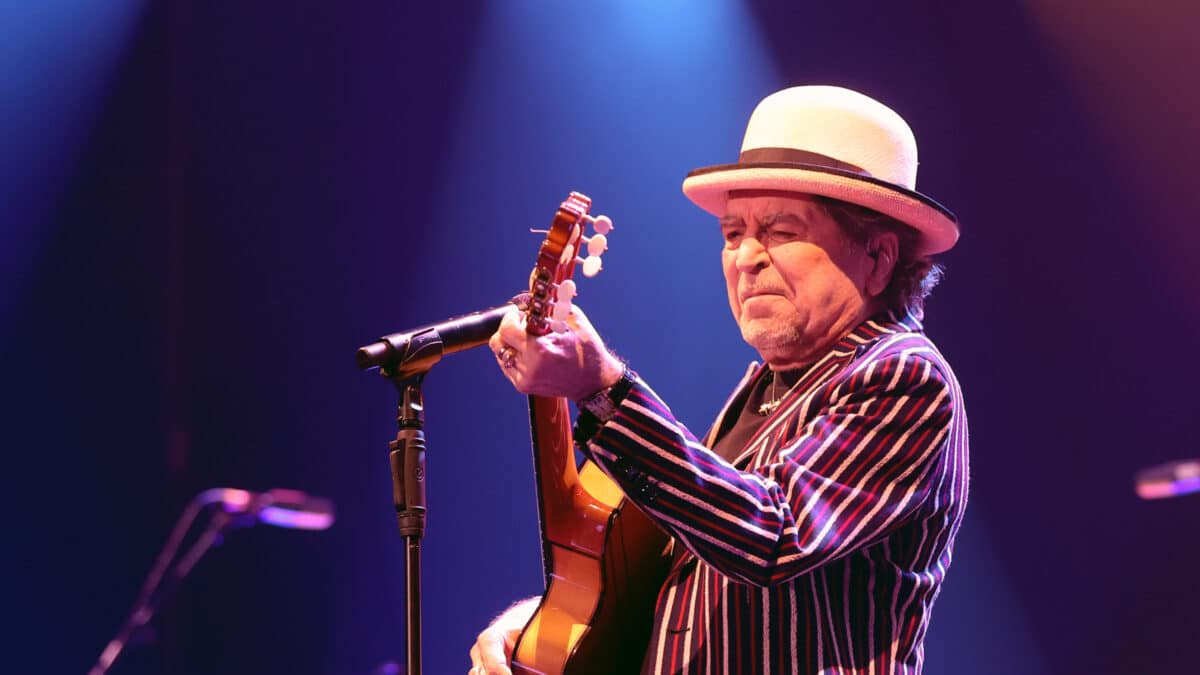 El cantante Joaquín Sabina durante su concierto de este martes en el Wizink Center de Madrid