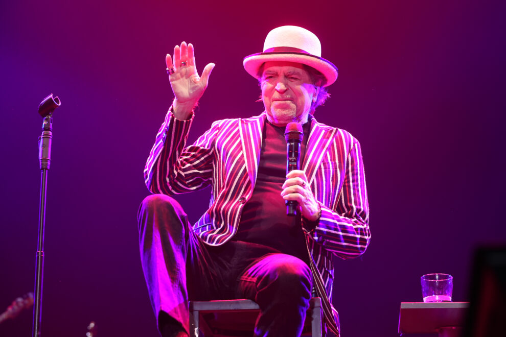 El cantante Joaquín Sabina durante su concierto de este martes en el Wizink Center de Madrid