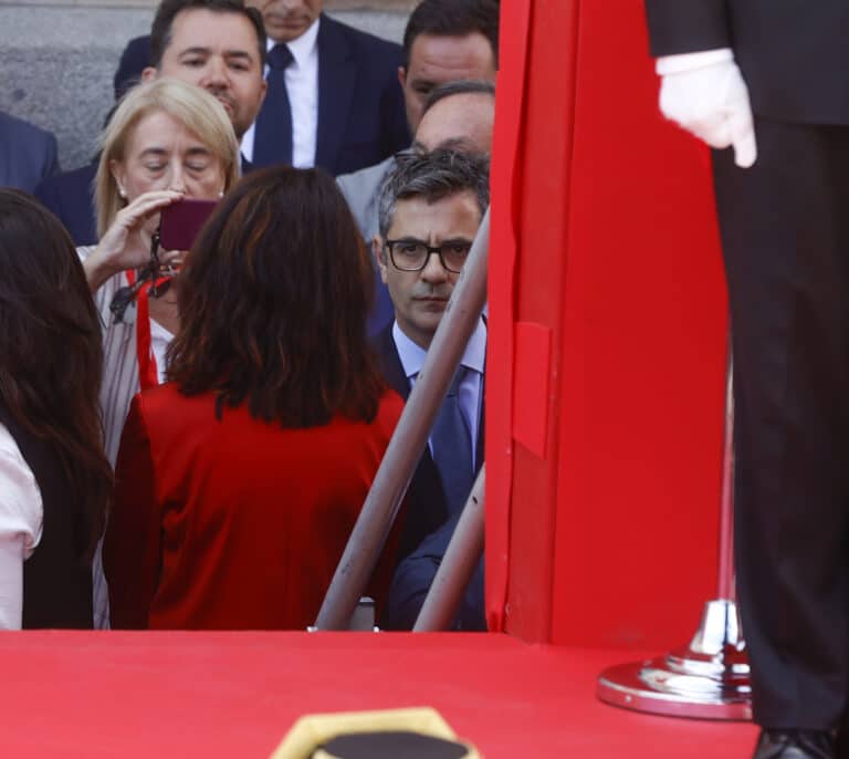 Ayuso acusa a Bolaños de "provocar" para "reventar" el 2 de mayo