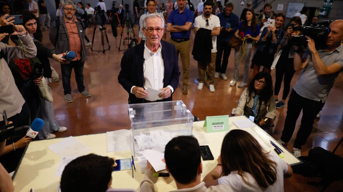 Xavier Trias acaricia la alcaldía de Barcelona y Colau cae a la tercera posición