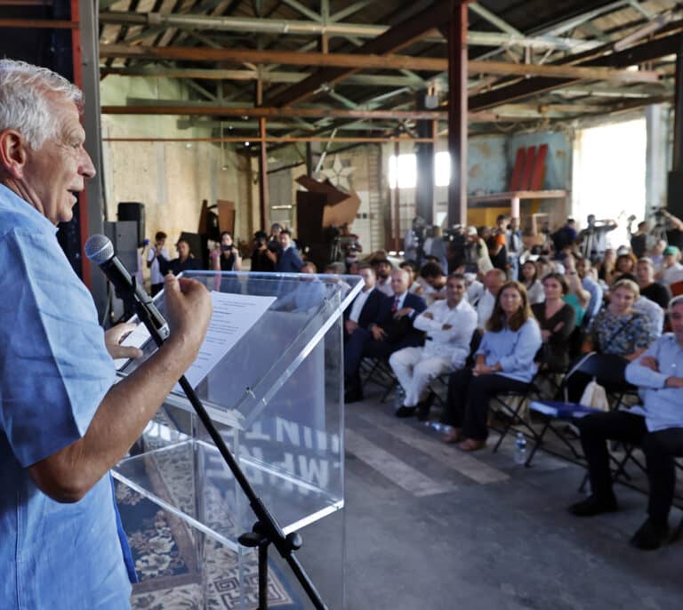 Un millar de presos políticos, 14 en huelga de hambre, pendientes de Borrell en Cuba