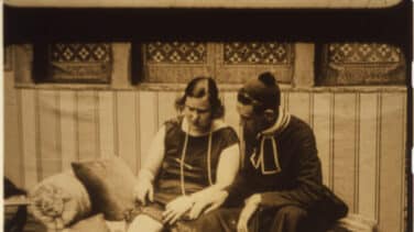Curas, ministros y criadas: los protagonistas que Alfonso XIII buscaba para sus películas porno