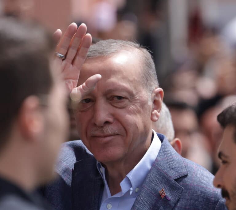 La oposición fuerza una segunda vuelta con Erdogan en las presidenciales turcas