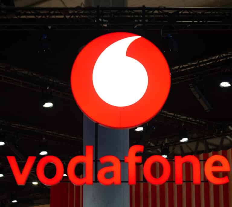 Vodafone España cambia su cúpula y su experto en fusiones fichado hace dos meses abandona la empresa