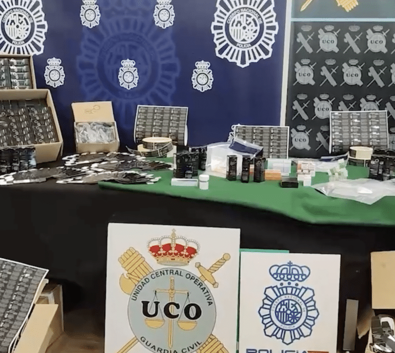 Detienen a cinco personas en Madrid, Castellón y Granada por distribuir  SARMS, la alternativa a esteroides en el deporte