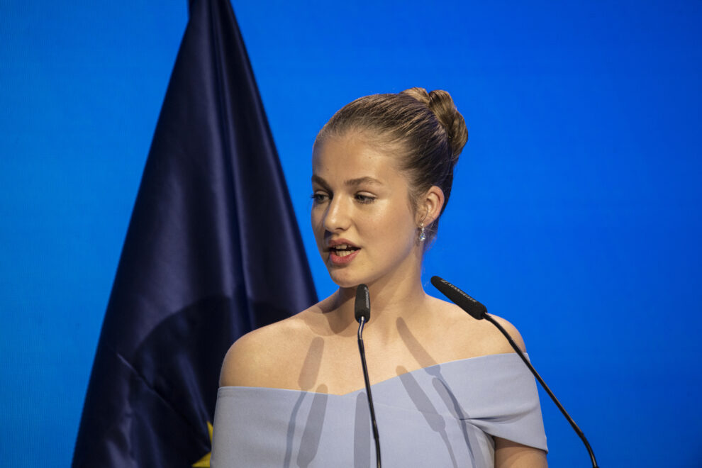 La Princesa de Asturias interviene con un discurso durante la entrega de los galardones que otorga la Fundación Princesa de Girona