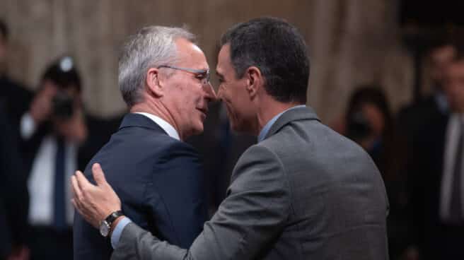 Stoltenberg y Sánchez, en un encuentro de la OTAN Pedro Sánchez y Jens Stoltenberg en la cumbre de Madrid