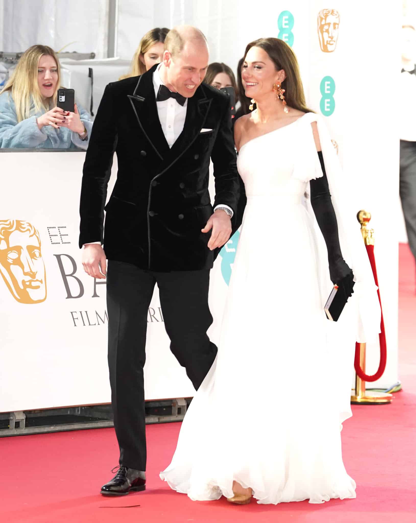 Kate deslumbró en los premios BAFTA con este estilismo tipo heleno
