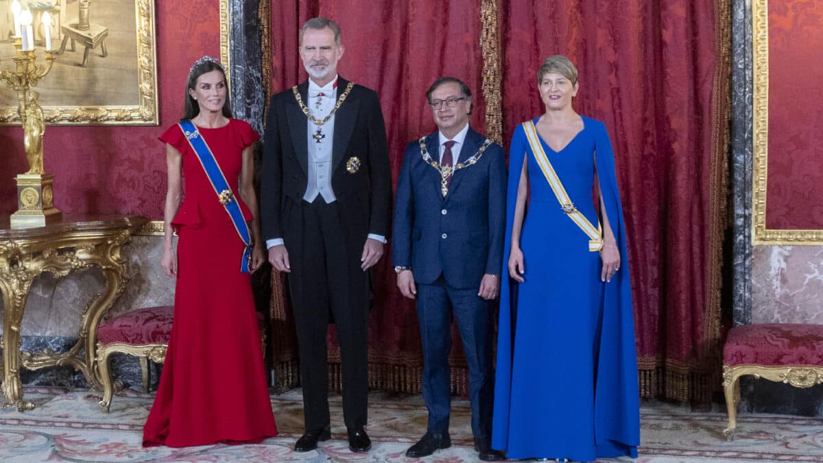 La cena de gala de los Reyes en honor al presidente y primera dama de Colombia, celebrada en el Palacio Real