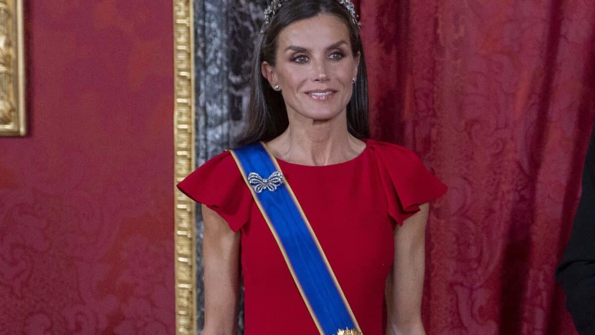 La reina Letizia ha usado su tiara favorita, que se fabricó en el siglo XIX