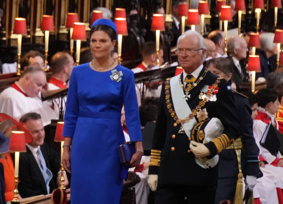 Carlos Gustavo de Suecia con su hija y heredera, Victoria