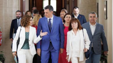 El encaje de ministros y derrotados el 28-M complica las listas del PSOE para las generales