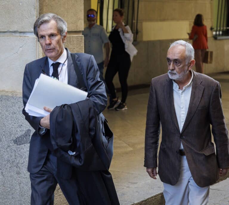 El exdirector de la Faffe admite que realizó pagos en prostíbulos pero que "los devolvió todos"