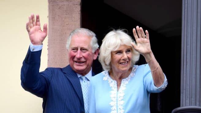 Carlos y Camilla son los anfitriones de la recepción en Buckingham