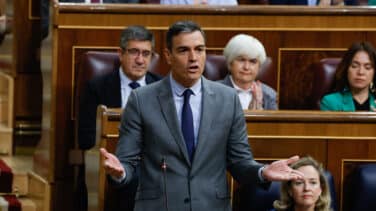 Así ha sido el tenso cara a cara en el Congreso entre Gamarra y Sánchez