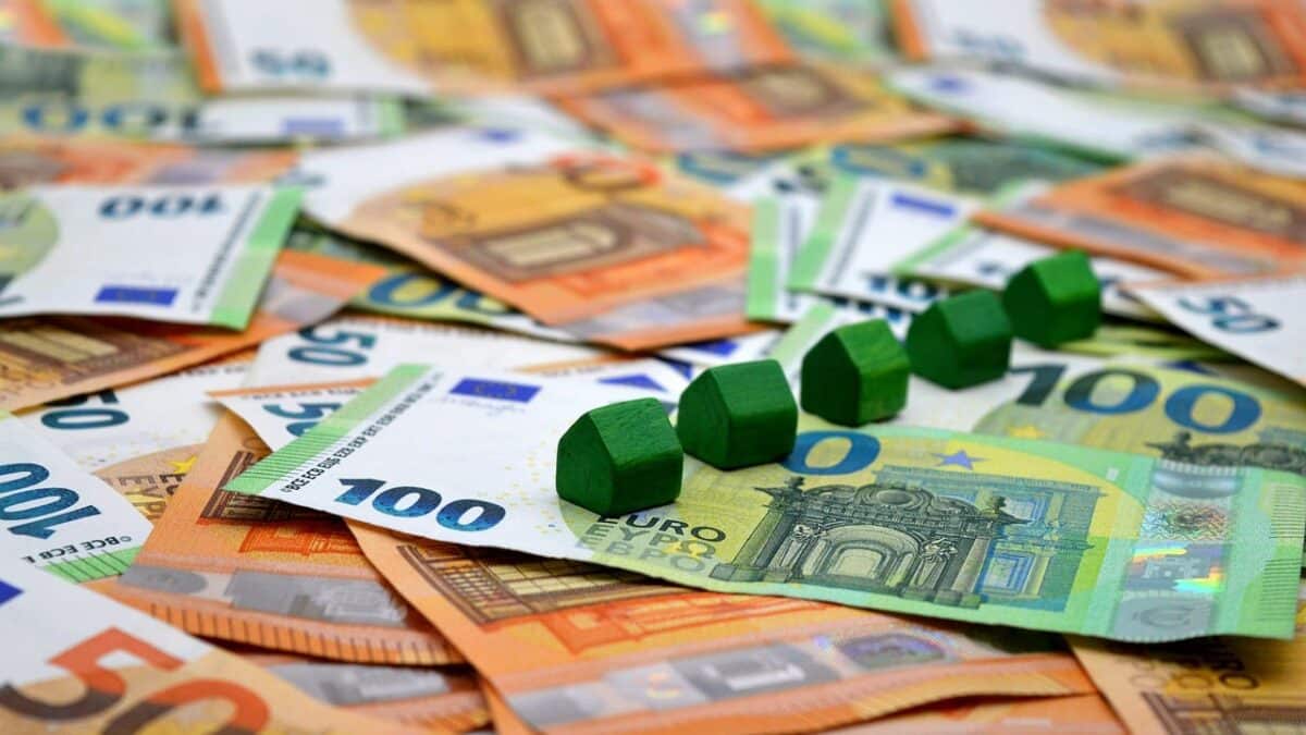 Las hipotecas a tipo fijo son 112 euros mensuales más baratas que las variables