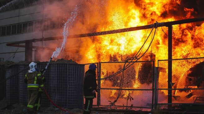 Kiev sufre el ataque "más masivo" con drones rusos desde el inicio de la invasión Rusia bombardea infraestructuras de energía clave en Kiev.