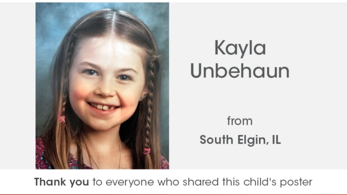 La foto de la niña desaparecida Kayla Unbehaun de 9 años desaparecida en llinois, Estados Unidos en 2017, que fue encontrada gracias a la serie Misterios sin resolver de Netflix