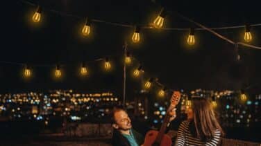 Las guirnaldas de luces solares LED que necesitas en tu balcón ¡por menos de 9€ en AliExpress!