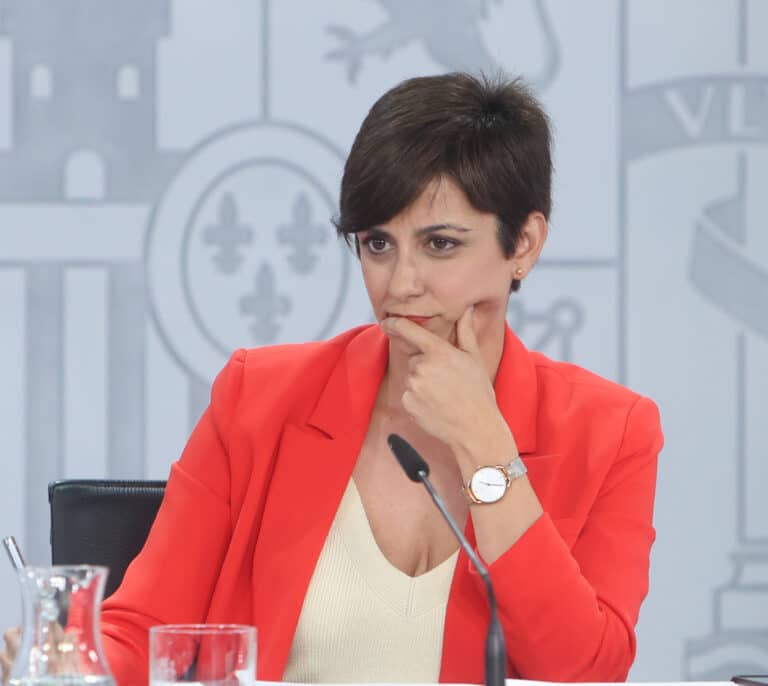La Junta Electoral Central abre expediente a Isabel Rodríguez por atacar al PP desde la Moncloa