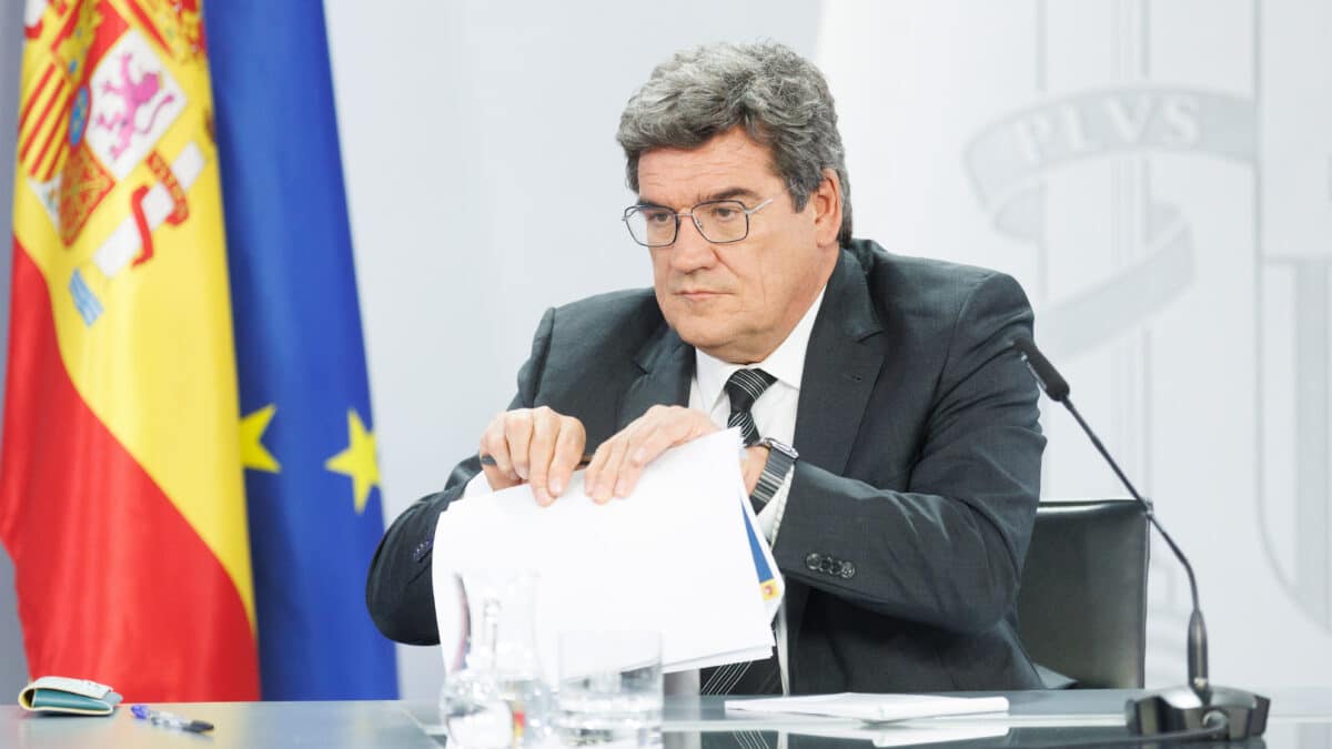El ministro de Inclusión, Seguridad Social y Migraciones, José Luis Escrivá, durante una rueda de prensa posterior a la reunión del Consejo de Ministros.