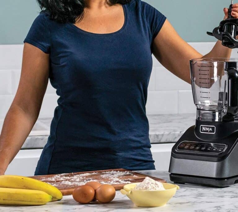Mucho más que un robot de cocina: así es el procesador de alimentos Ninja ¡que ahora tiene un 23% de descuento!