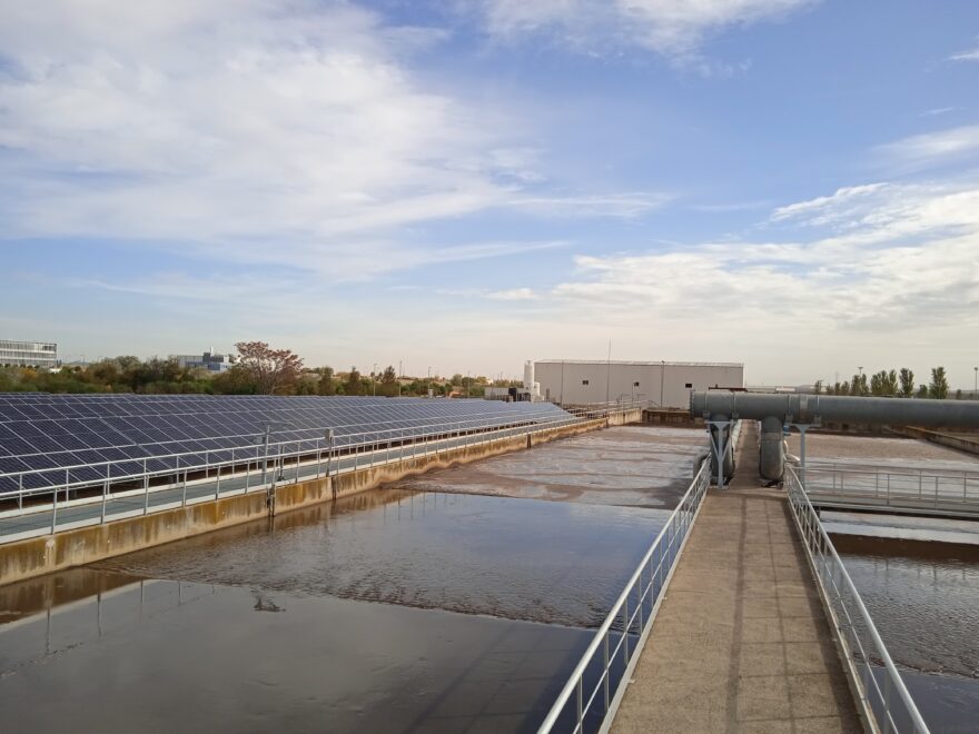 Paneles de la Estación depuradora de aguas residuales Arroyo Culebro Cuenca Media Alta