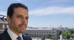 “Si reinara, ayudaría a España a mejorar sus relaciones con Argelia y Marruecos”