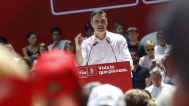 El CIS da la victoria en las municipales al PSOE pero refleja un empate técnico con el PP