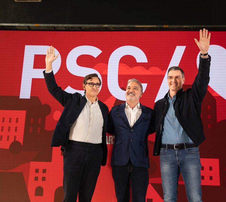 Pedro Sánchez y Yolanda Díaz, frente a frente por la alcaldía de Barcelona