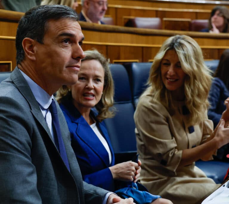 Tezanos consolida a Yolanda Díaz en el CIS y suma 480.000 votos de izquierda en el peor momento de Sánchez
