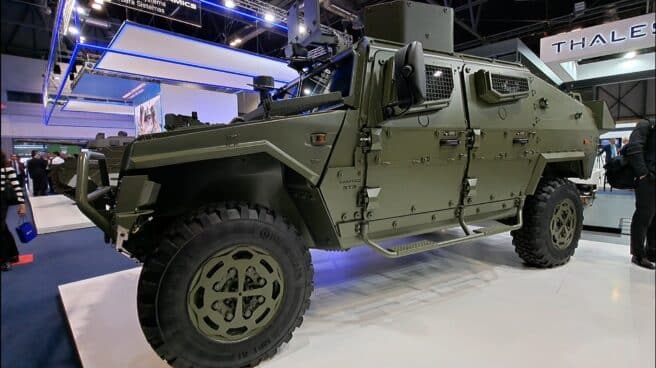 Un vehículo militar en Feindef 2023.