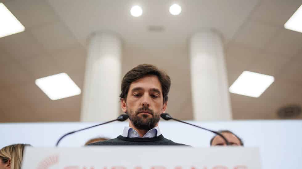 El secretario general de Ciudadanos, Adrián Vázquez, en una rueda de prensa