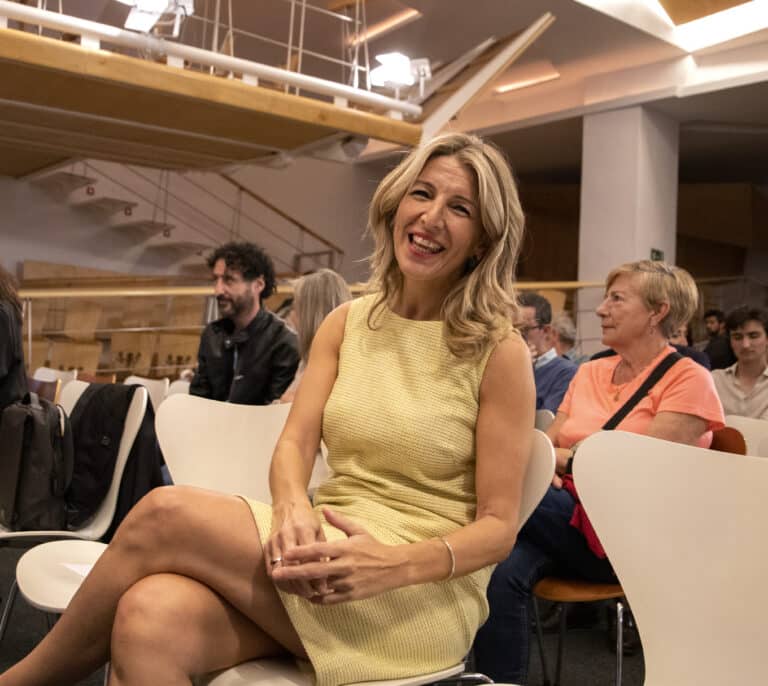 Yolanda Díaz, campaña con electroduendes