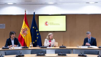 El Gobierno pedirá a Competencia y al Banco de España que vigilen la falta de remuneración de los depósitos