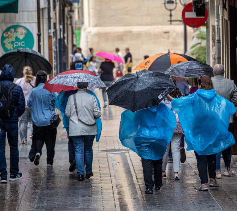 La Aemet pronostica un verano más caluroso y más lluvioso de lo normal en España